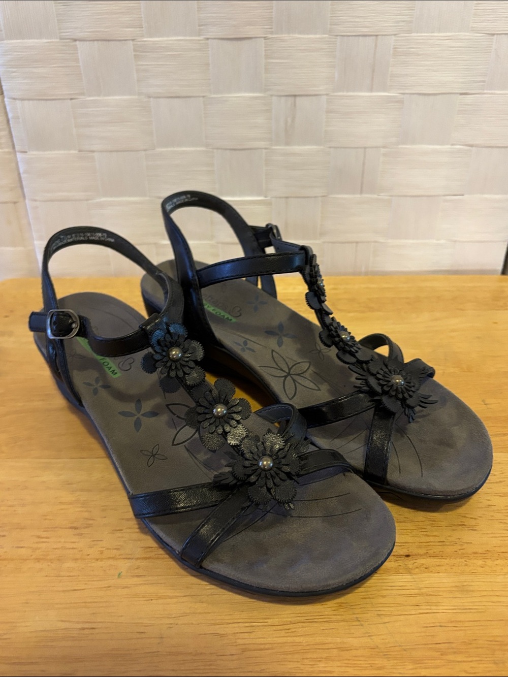 Baretraps Floral Sandals